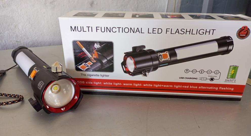 مصباح اليد المحمول