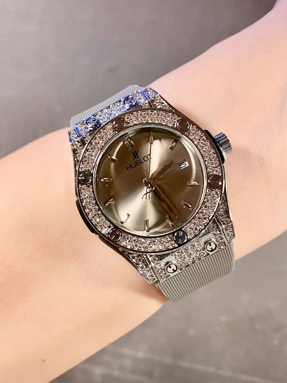 ساعة Hublot هويلت رابر الجديده