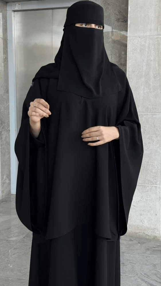 (عباية الحشمة  ( 04قطع
